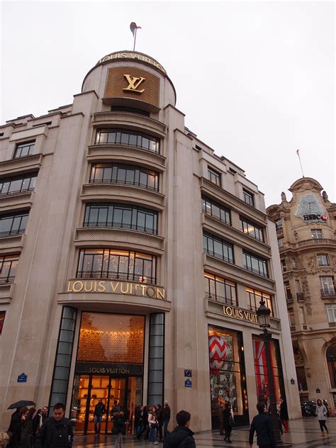 louis vuitton paris locations.